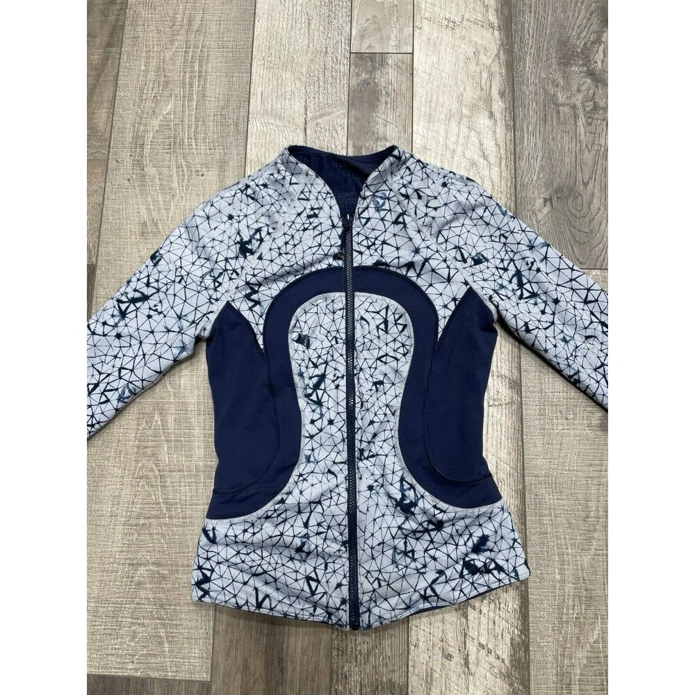 Lululemon Find Your Bliss Reversible Navy/Star Crushed Silver Fox Zip Jacket 6